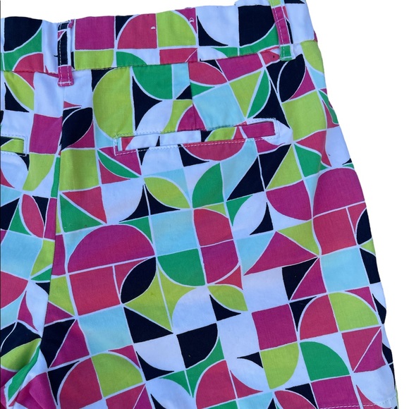 Crown & Ivy Geometric Print Shorts Size 8 - Picture 6 of 9